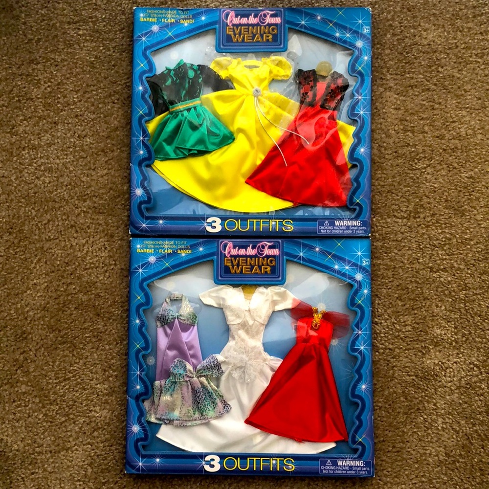 BARBIE DOLL OIT ON THE TOWN EVENING WEAR DRESSES